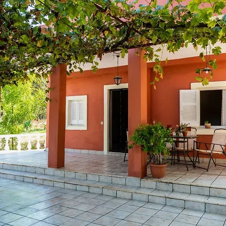 Διαμέρισμα George's House *